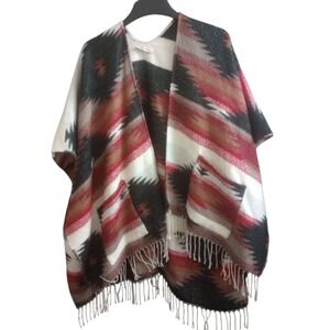 Quagga Aztec Southwestern Poncho Shrug Fringe Pocket One Size Cozy Fall Winter
